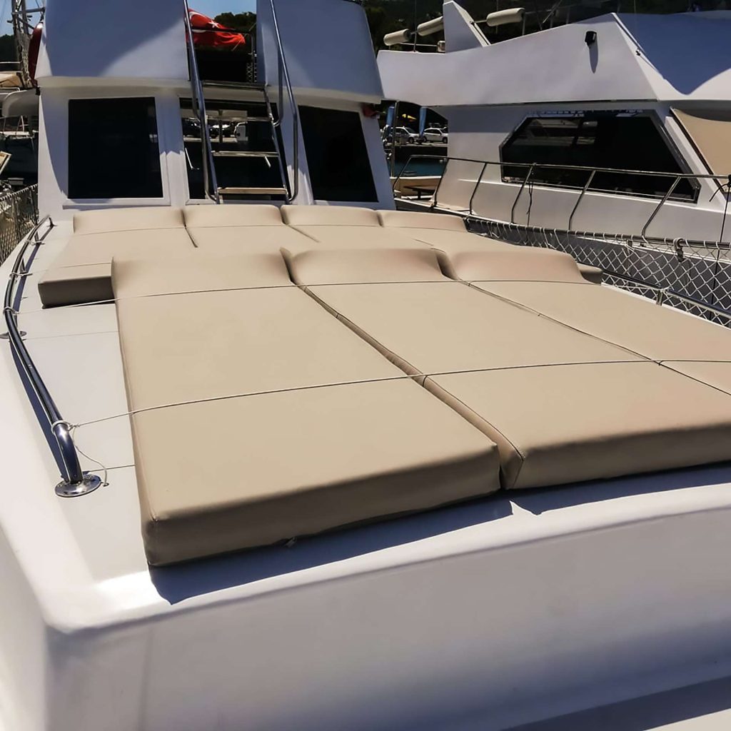 Yacht sunbed antalya kemer